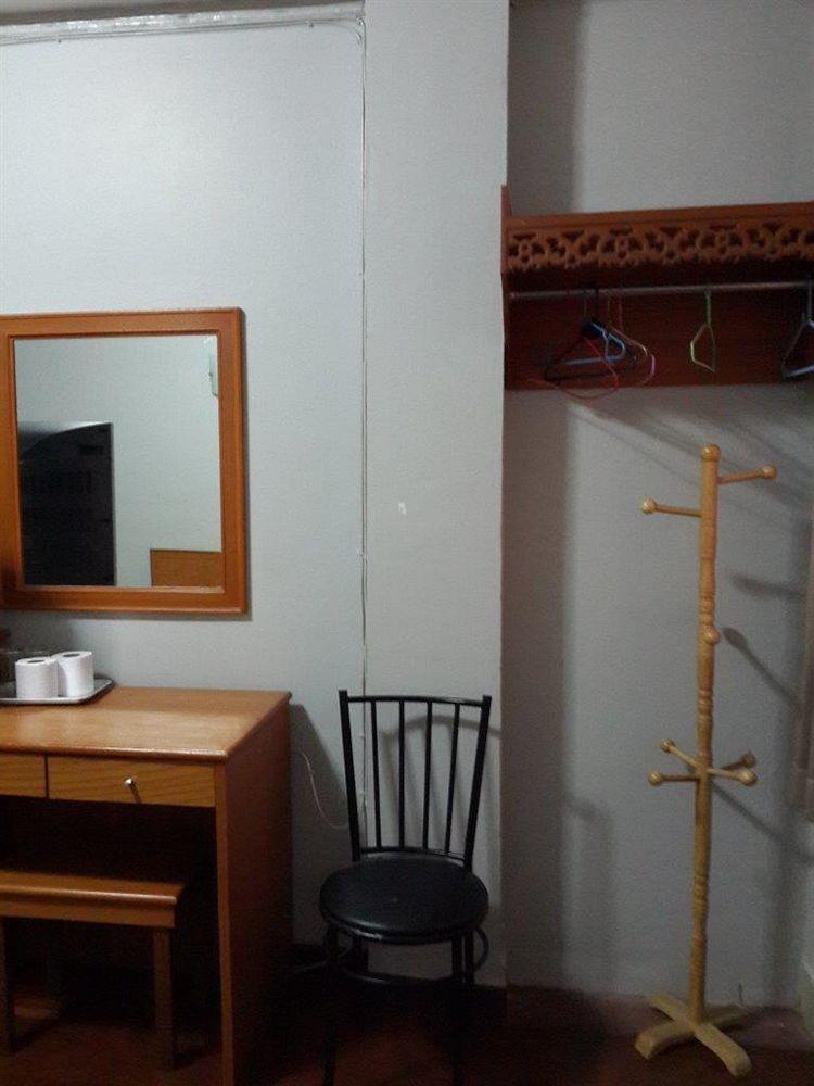 White Orchid Inn I Bangkok Zewnętrze zdjęcie