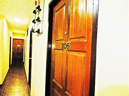 White Orchid Inn I Bangkok Zewnętrze zdjęcie